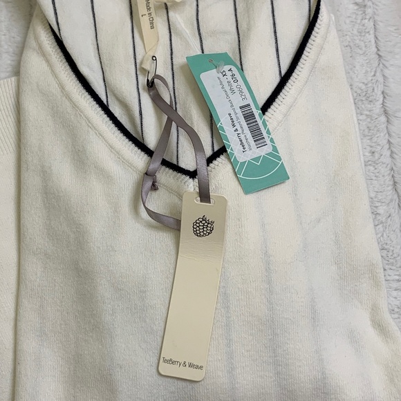 Stitch Fix Teeberry & Weave Knit Thin Sweater - Picture 5 of 6